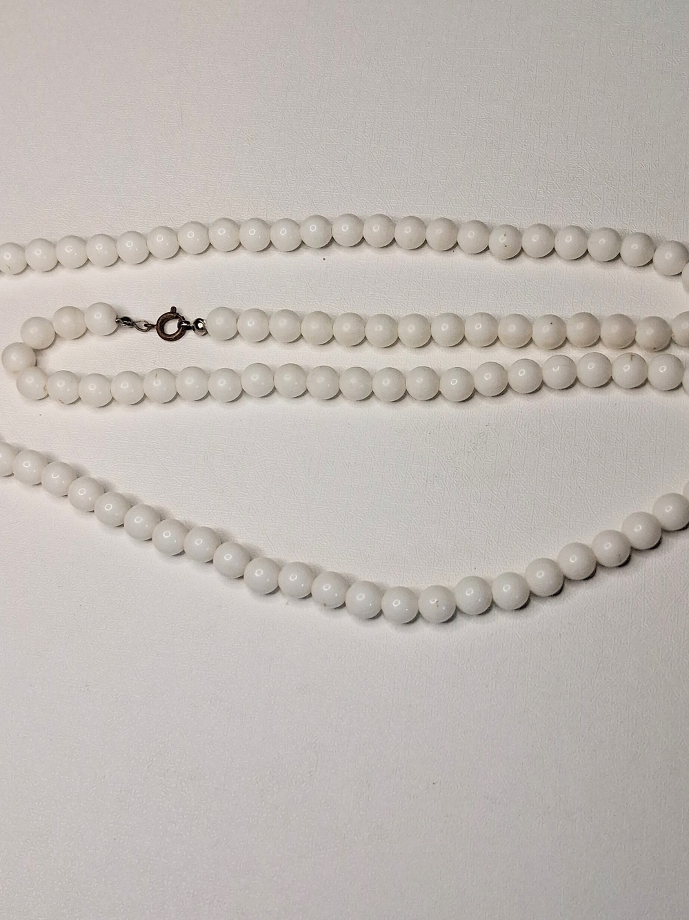 Elegant White Beaded Necklace for Women - Classic Strand
